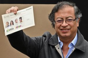 Porta (PD): Chega da Colômbia, com a vitória de Pedro, um sinal de esperaça para o continente, à luz da democracia e da justiça social