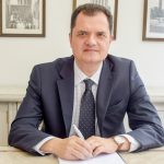 Porta (PD) – Cheque único e benefícios familiares para os italianos no exterior: a Itália corre risco do deferimento